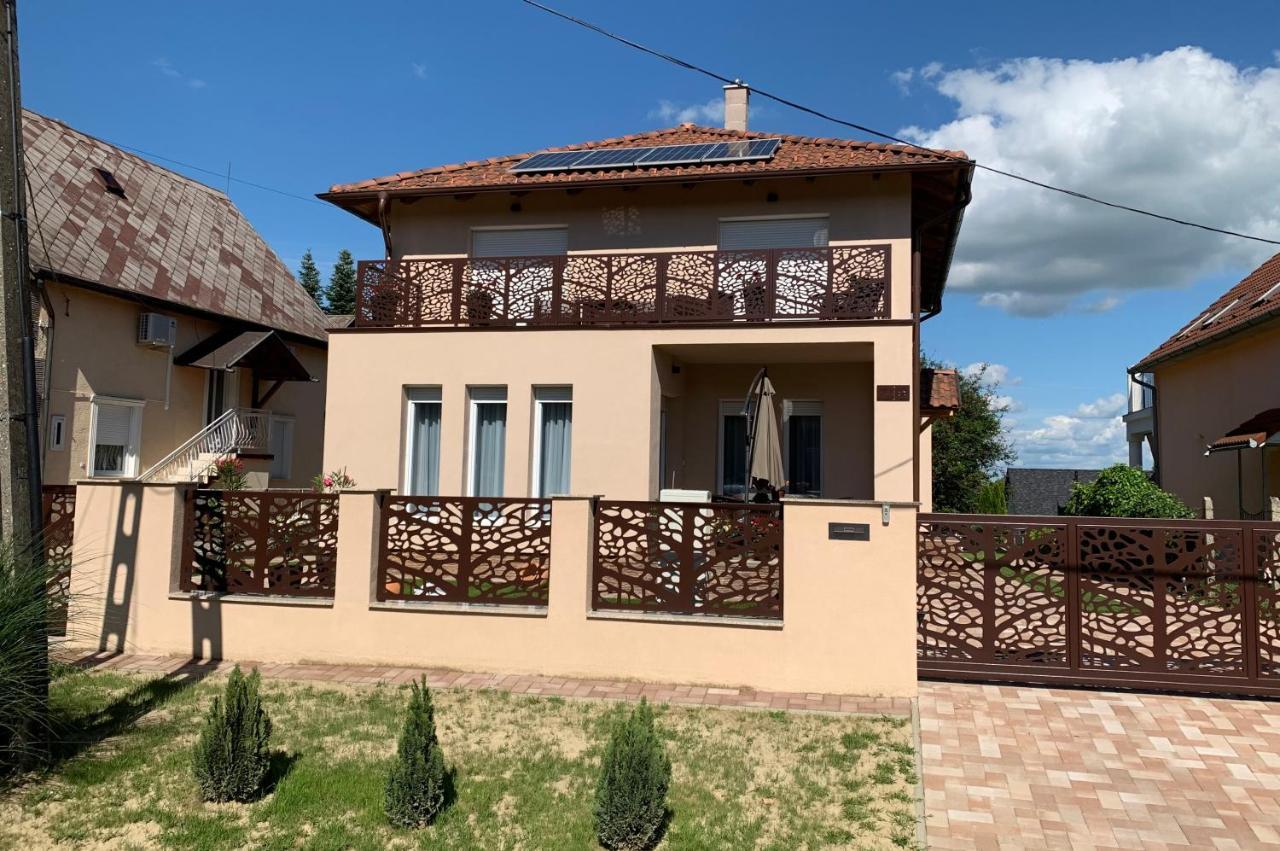 Dodi Apartman Zalakaros Εξωτερικό φωτογραφία